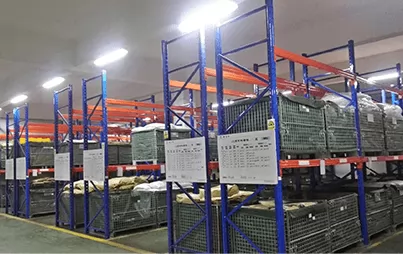 Raw materials storage: After the incoming inspection, the qualified material is stored at a constant temperature and humid environment. (Climate control)