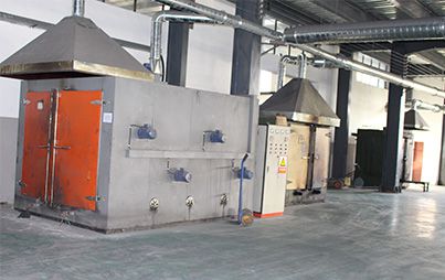 Hot-pressing: The brake lining needs to be put under high temperature for a few hours in order to have a stable performance under extreme real-life conditions.