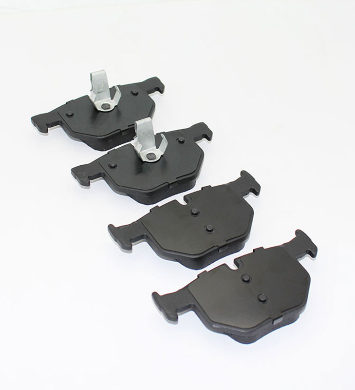 Auto Brake Pad D1042-7427 for BMW X1 X5 X6 Wholesale High Quality Ceramic Brake Pad 34216776937 34216763044 34216868497