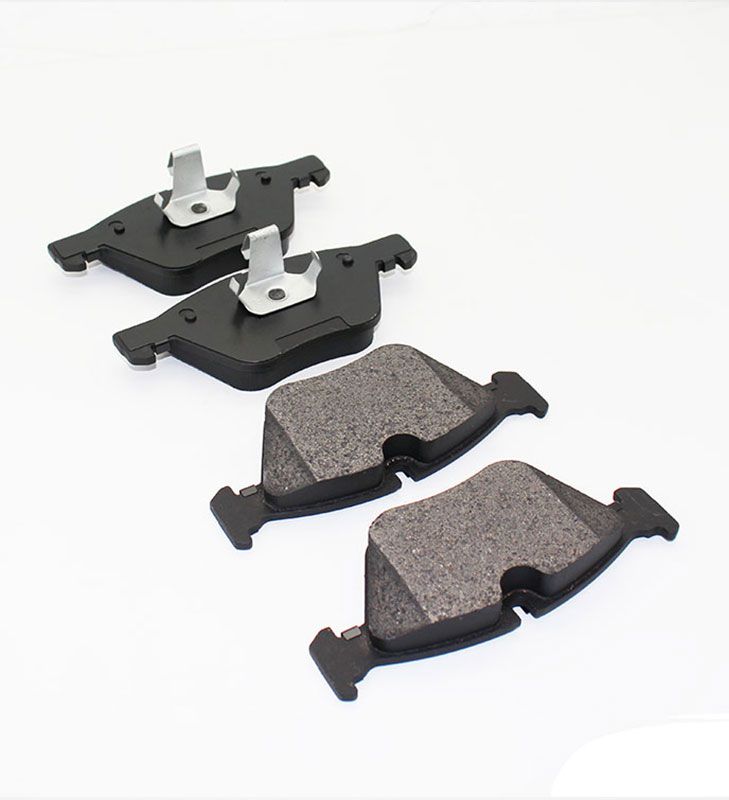 Make in China Brake Pads for BMW E60 520 523(BBA) E90 323 330 E87 130i E88 120i 34116763617 D1061-7967