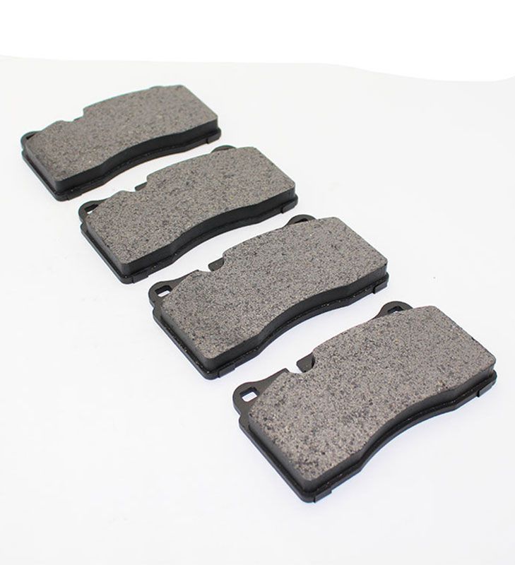 D1129-8238 / 70001081 / 7L6698151E / 7L6698151G / 7L6698151J Brake Pad for Ferrari 612 SCAGLIETTI / VW TOUAREG