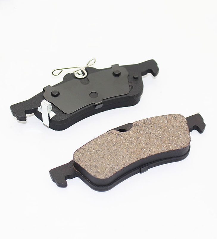 China Made Auto Parts Wholesale Genuine OEM 04466-0D010 04466-yzze6 Brake Pads