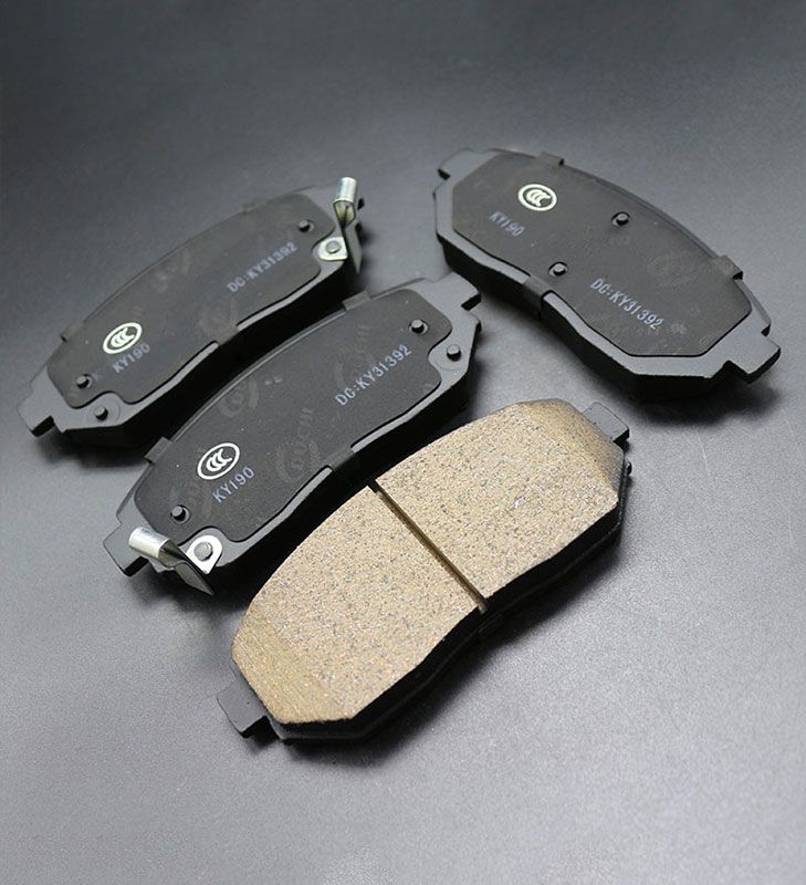 D2105-9339 / 024L60913 / 3520003AAF0000 / 024L60914 Brake Pad for GAC GA3 Saloon / GS4 Trumpchi GA3 2016-